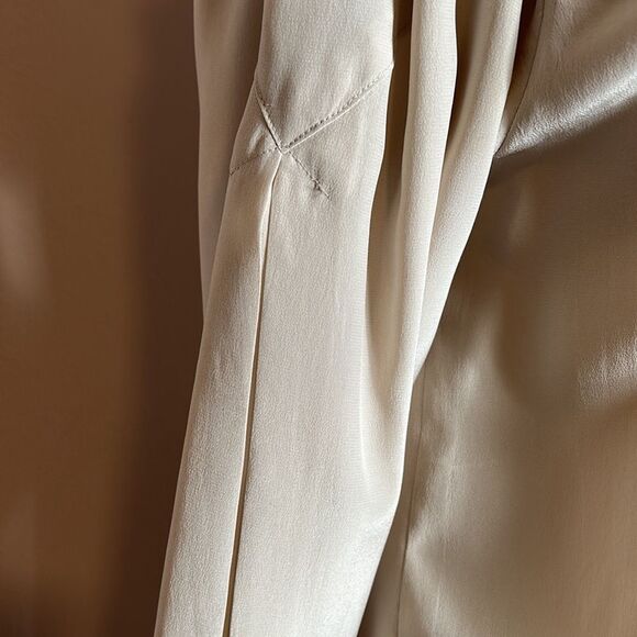 Dynasty Beige Silk Embroidered Cut Out Design Back Button Down Blouse size 4* - Picture 12 of 15